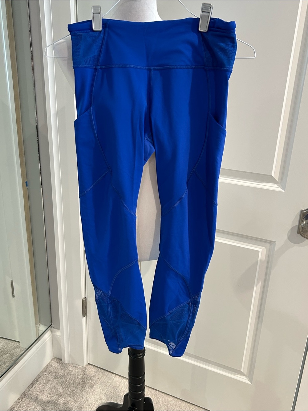 Lululemon Goal Crusher 7/8 Tight Harbor Blue, Sz 8